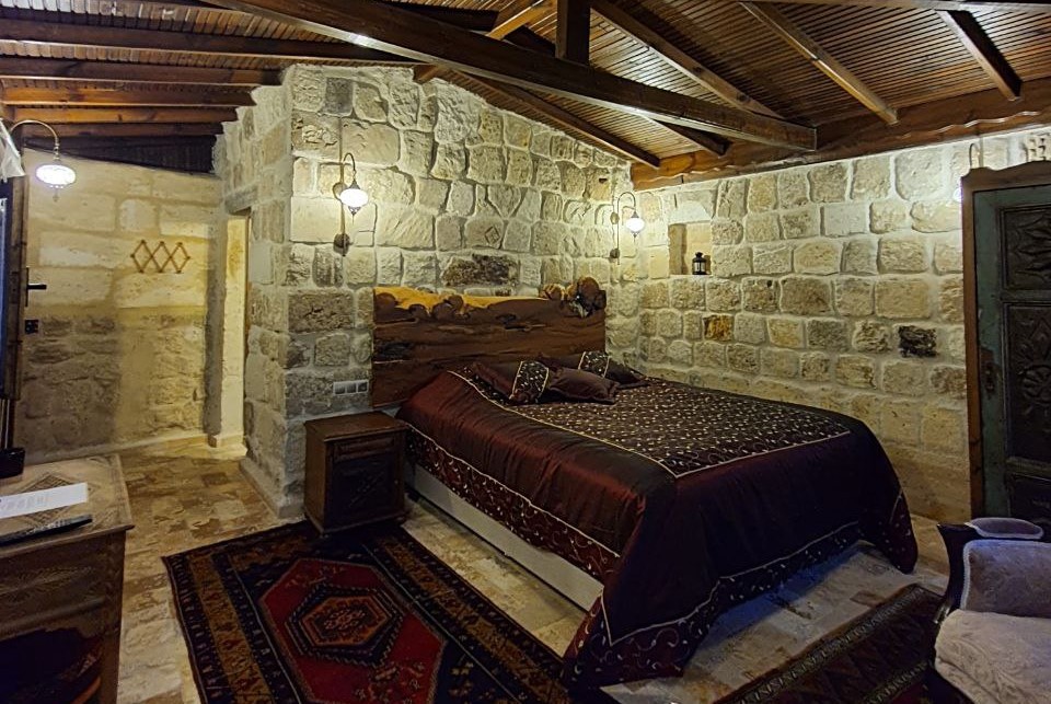Oda 8 (Stone Room)