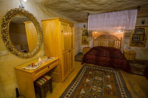 Room 2 (Cave Room) 
